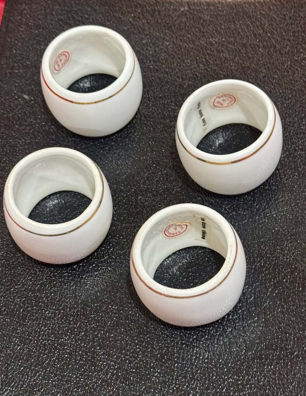 Set of 4 Vintage Fine Bone China Napkin Rings with Gold Trim